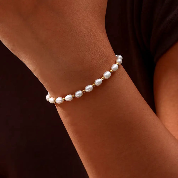 Elegant Gold Pearl Bracelet