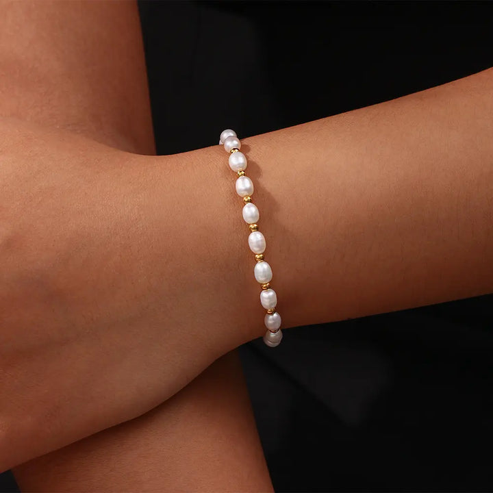 Elegant Gold Pearl Bracelet