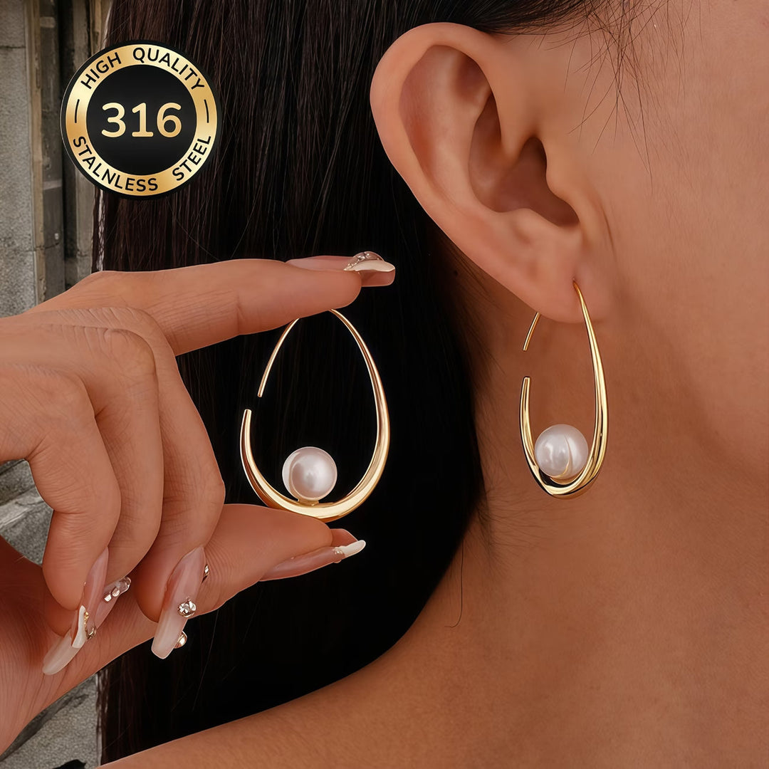 Graduated Pearl Hoop Earrings