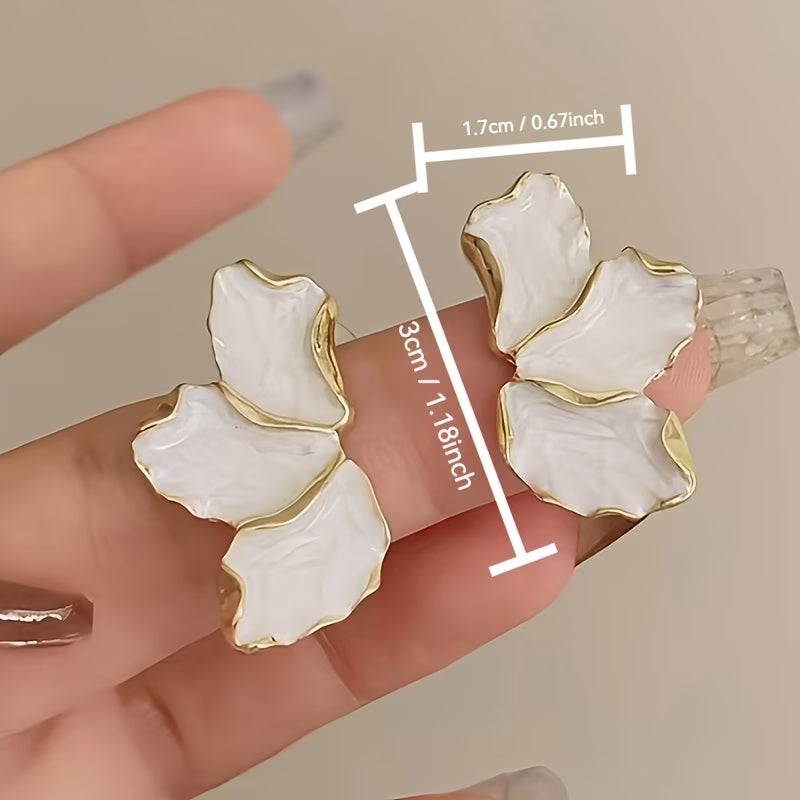Petal-Shaped Pearl Earrings