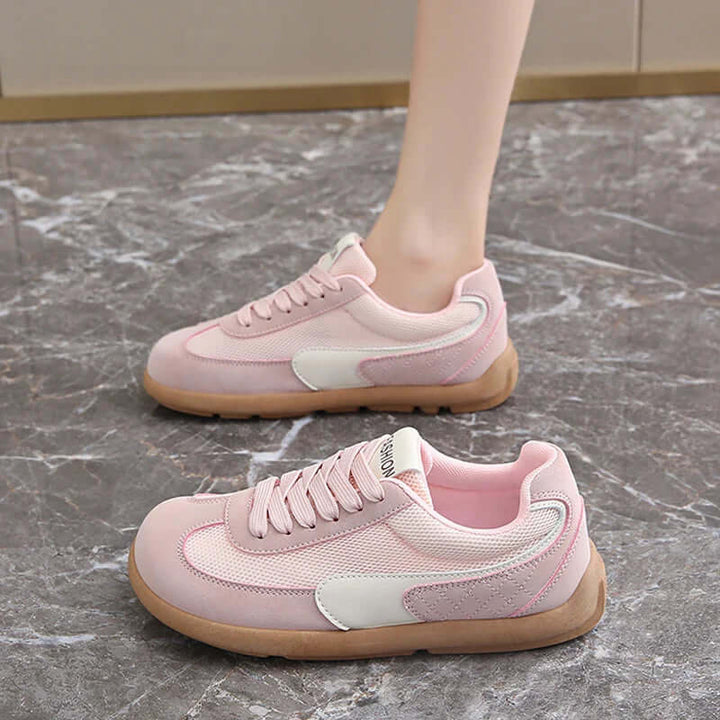 Sarah - Wide-Toe Shoes