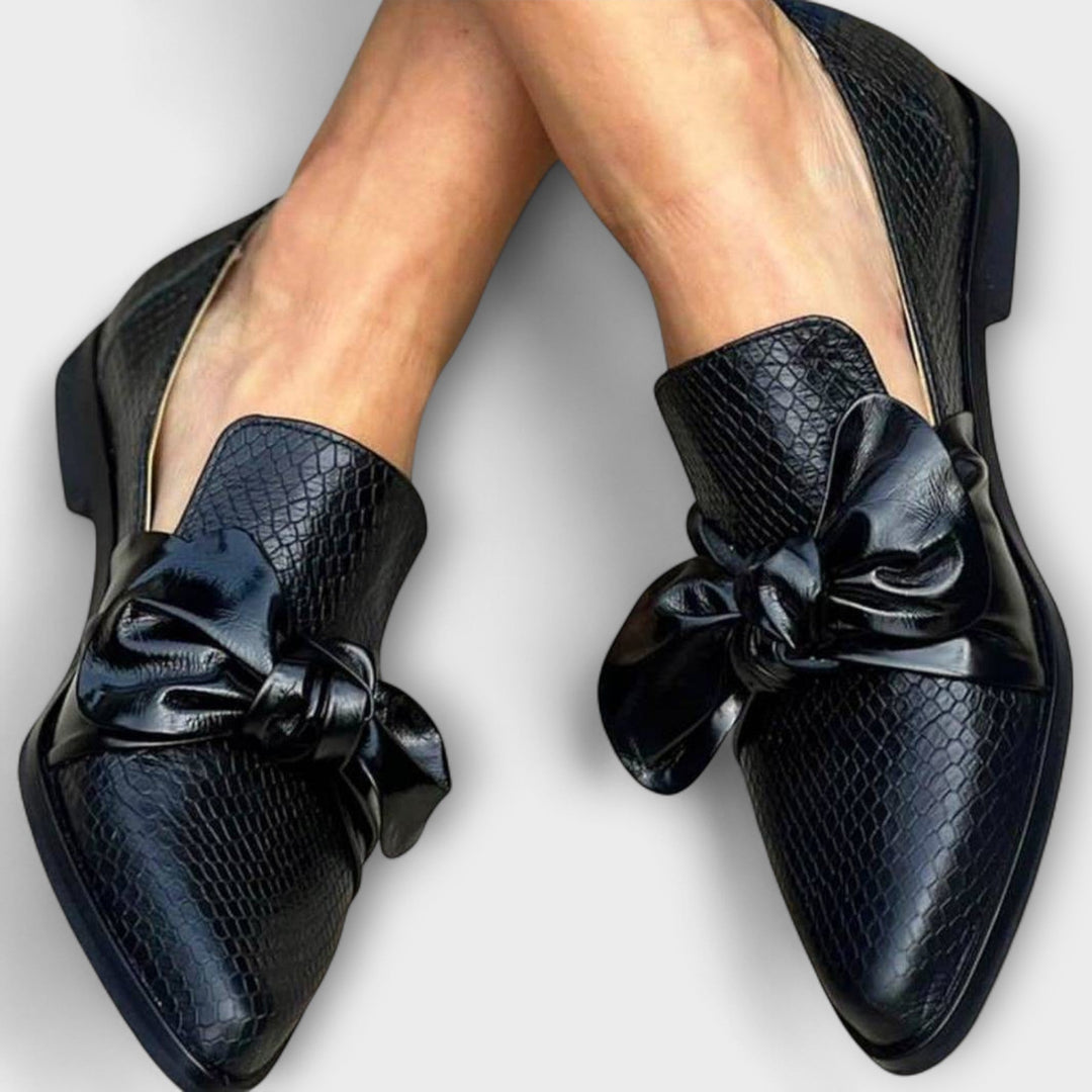 Claudia | Button-Detail Loafer