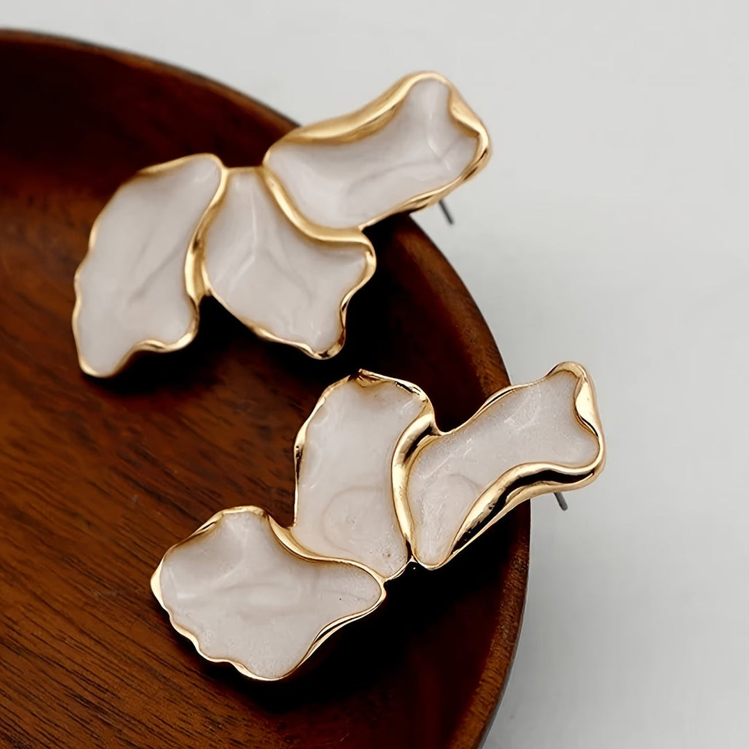 Petal-Shaped Pearl Earrings