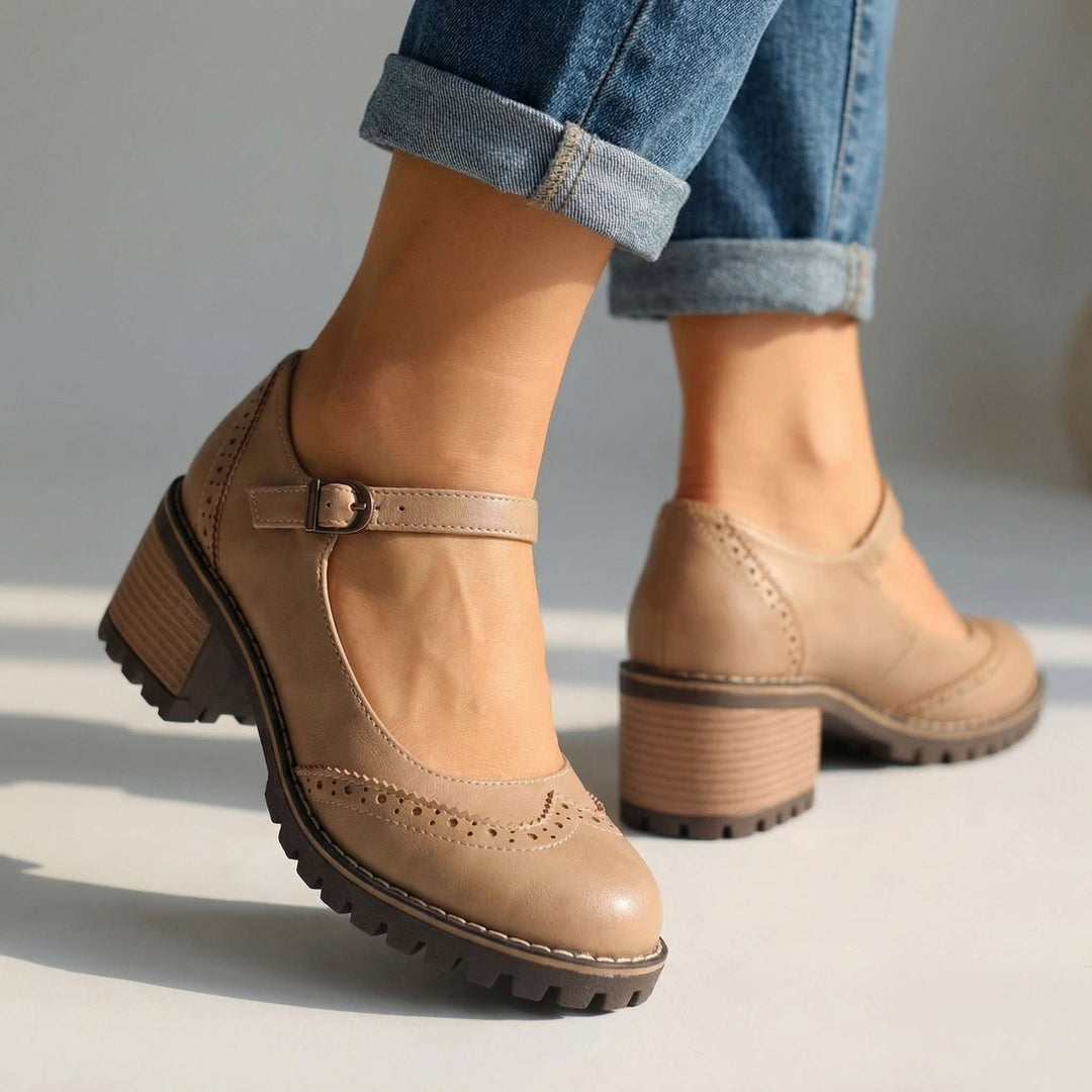 DELACROIX | Isabelle T-Strap Heels