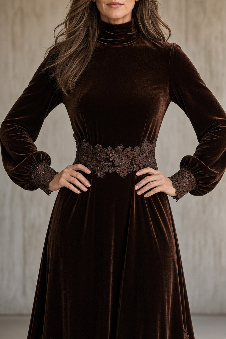 Ortensia | Long Velvet Dress with Lace