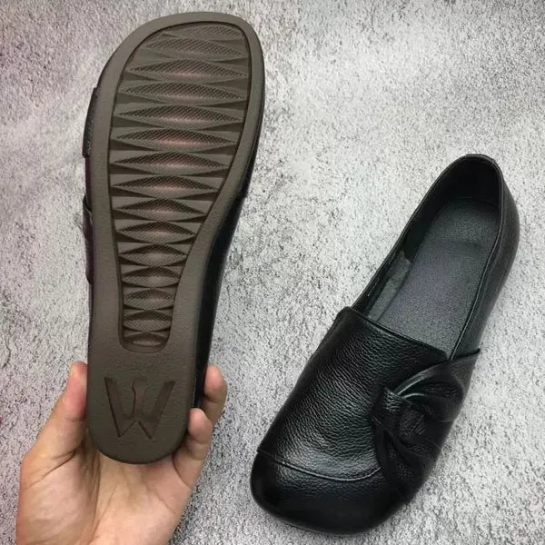 DELACROIX | Isabelle Soft Leather Bow Slip-Ons